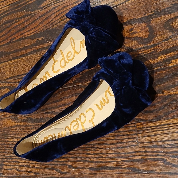 Sam Edelman velvet navy flatts size 8 - Picture 1 of 2